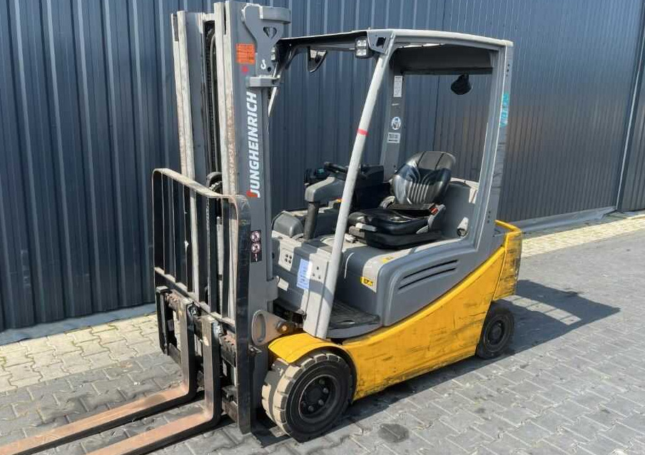 Jungheinrich EFG318 - Electric forklift: picture 1 Jungheinrich EFG318 - Electric forklift: picture 1
