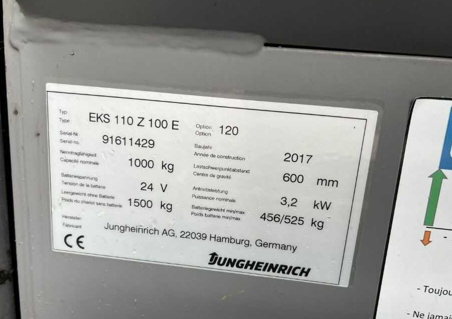 Jungheinrich EKS110 - Order picker: picture 4 Jungheinrich EKS110 - Order picker: picture 4