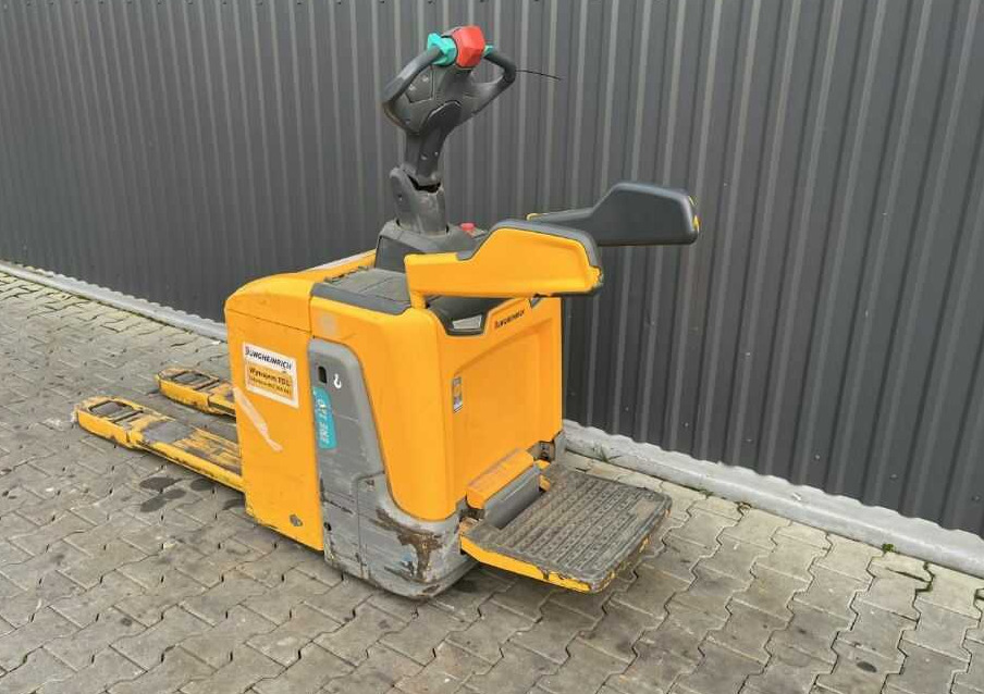 Jungheinrich ERE120 - Pallet truck: picture 3 Jungheinrich ERE120 - Pallet truck: picture 3