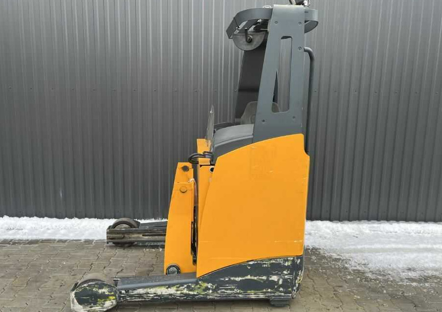 Jungheinrich ETV214 - Reach truck: picture 2 Jungheinrich ETV214 - Reach truck: picture 2
