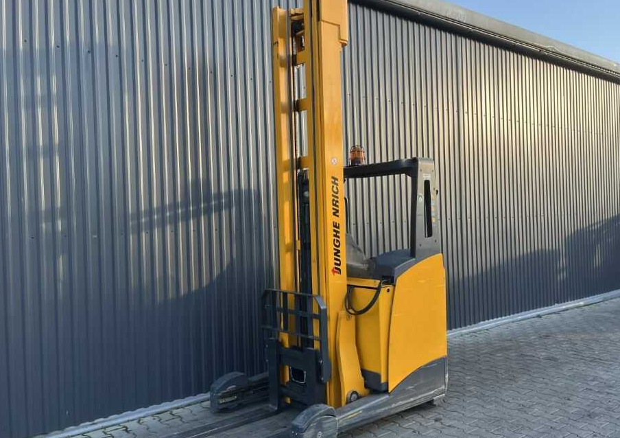 Jungheinrich ETV214 - Reach truck: picture 1 Jungheinrich ETV214 - Reach truck: picture 1
