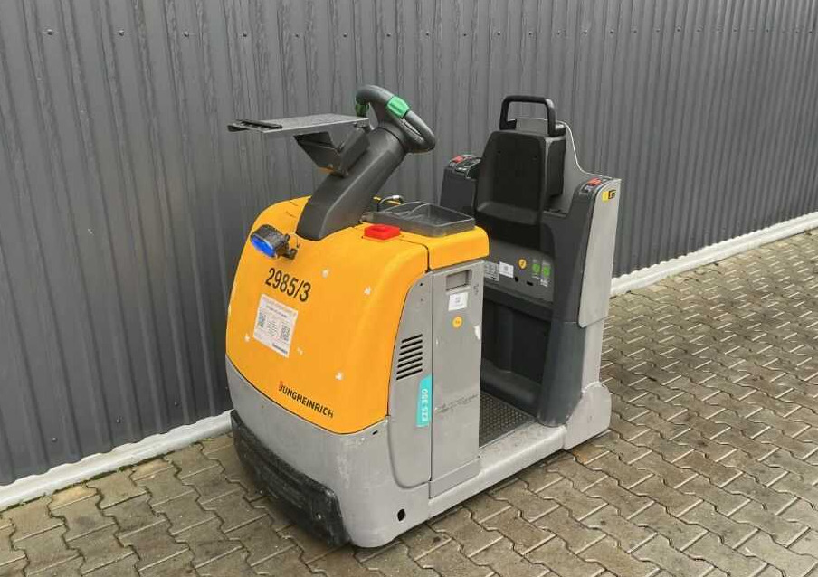 Jungheinrich EZS350 - Tow tractor: picture 1 Jungheinrich EZS350 - Tow tractor: picture 1