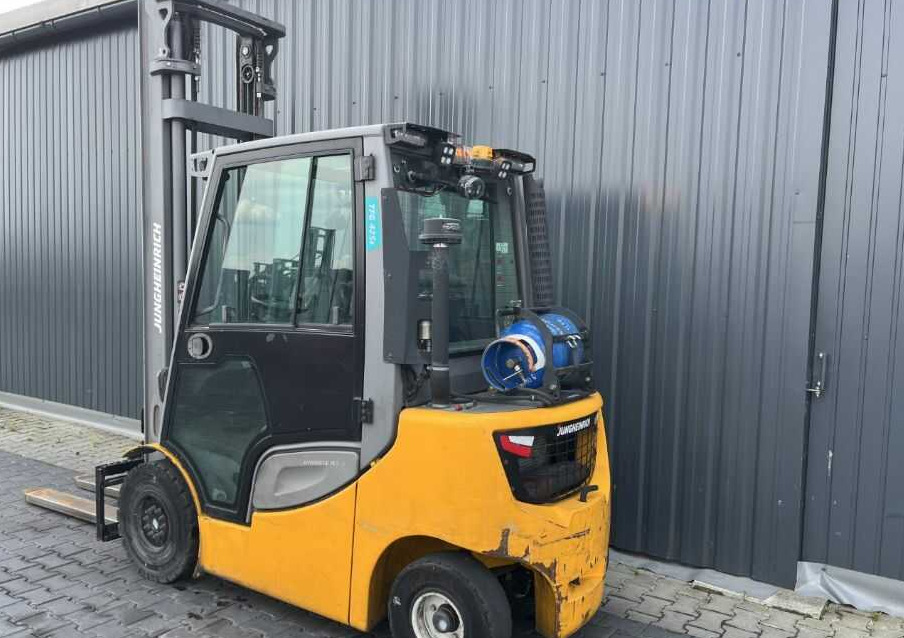 Jungheinrich TFG425s - LPG forklift: picture 3 Jungheinrich TFG425s - LPG forklift: picture 3