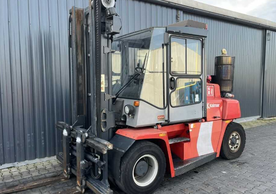 Kalmar DCE70-6 - Diesel forklift: picture 1 Kalmar DCE70-6 - Diesel forklift: picture 1