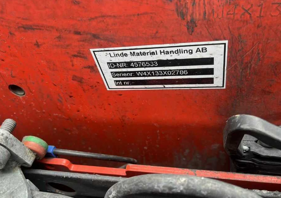 Linde D12HSP - Stacker: picture 4 Linde D12HSP - Stacker: picture 4