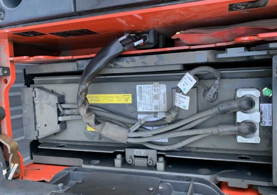 Stacker Linde D14AP: picture 8