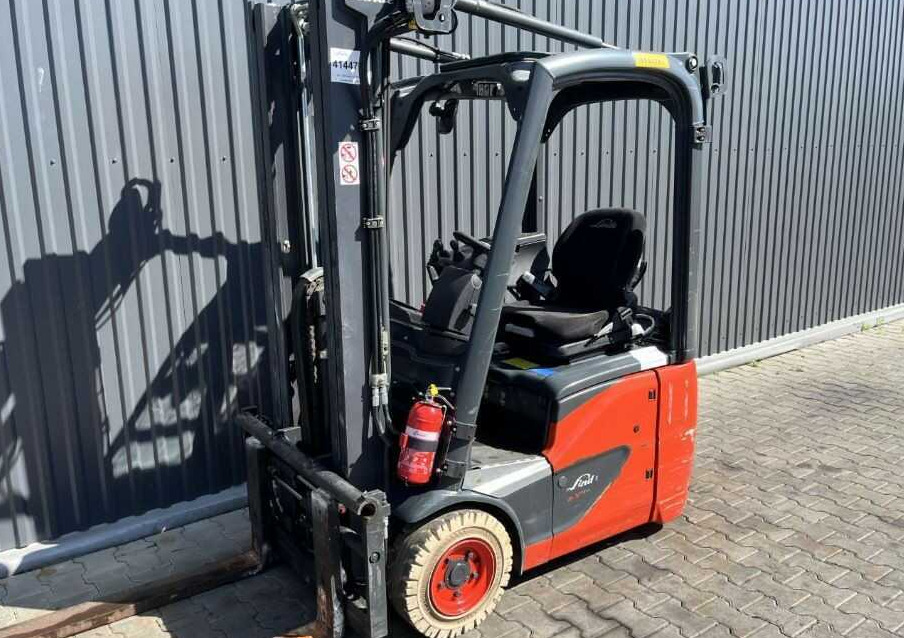 Linde E12-02 - Electric forklift: picture 1 Linde E12-02 - Electric forklift: picture 1
