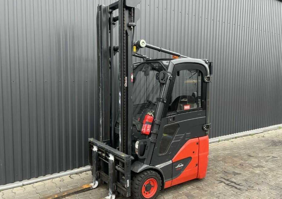 Linde E12-02 - Electric forklift: picture 1 Linde E12-02 - Electric forklift: picture 1