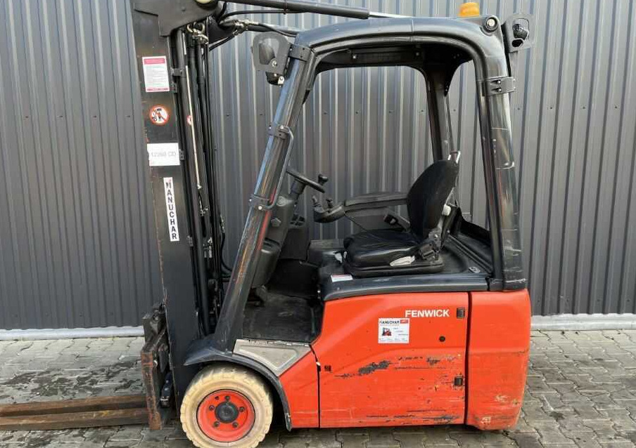 Linde E16C-01 - Electric forklift: picture 2 Linde E16C-01 - Electric forklift: picture 2