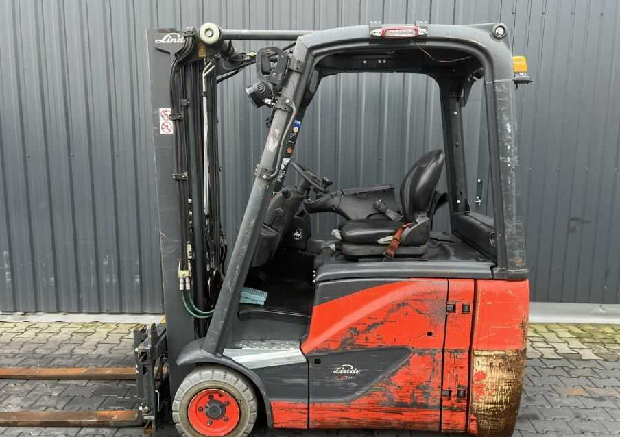 Linde E16H-02 - Electric forklift: picture 2 Linde E16H-02 - Electric forklift: picture 2
