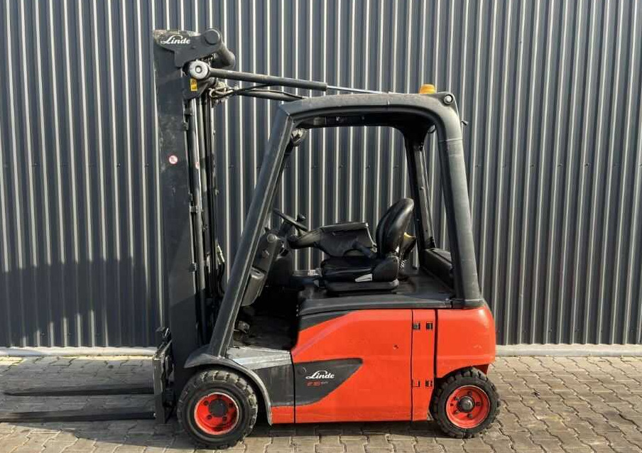 Linde E16P-02 - Electric forklift: picture 2 Linde E16P-02 - Electric forklift: picture 2