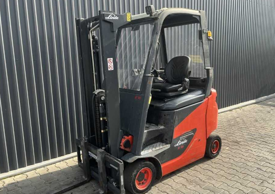 Linde E16PH - Electric forklift: picture 1 Linde E16PH - Electric forklift: picture 1