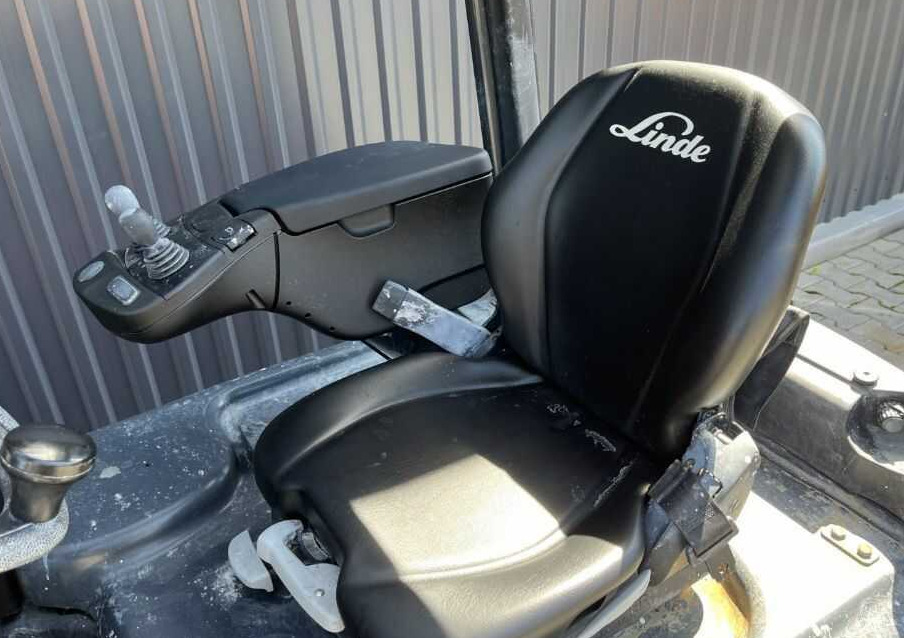 Electric forklift Linde E20L-02: picture 7 Electric forklift Linde E20L-02: picture 7