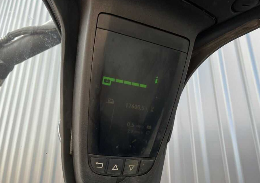 Electric forklift Linde E20PH-02: picture 6 Electric forklift Linde E20PH-02: picture 6