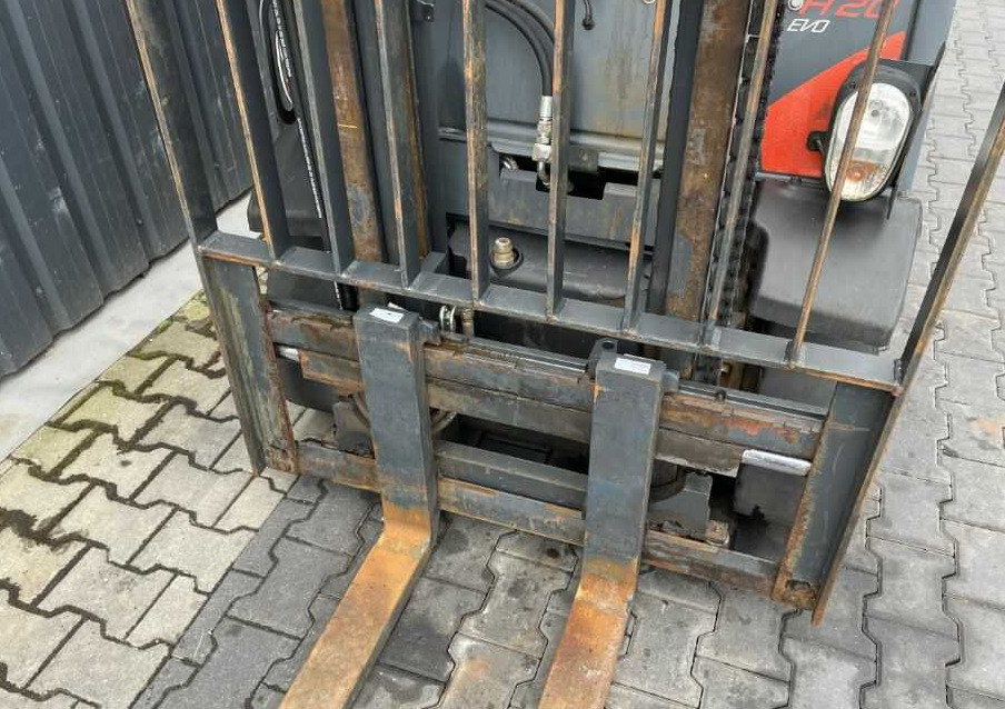 Diesel forklift Linde H20D-02: picture 9