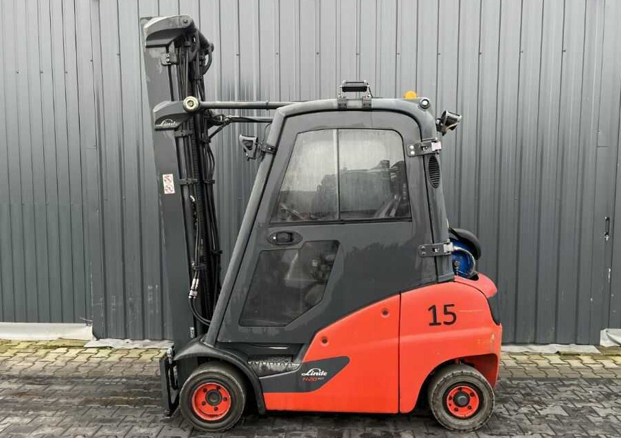 Linde H20T-01 - LPG forklift: picture 2 Linde H20T-01 - LPG forklift: picture 2