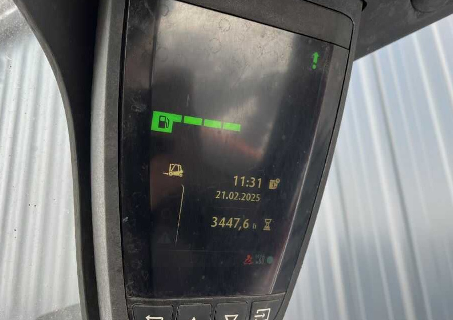 Linde H25D-02 - Diesel forklift: picture 4 Linde H25D-02 - Diesel forklift: picture 4