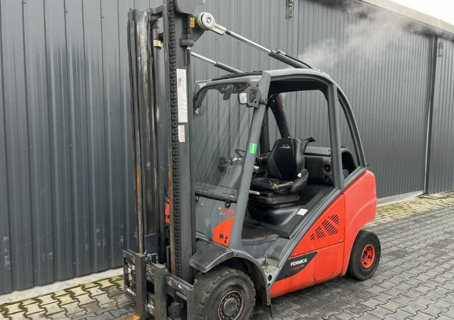 Linde H25T-02 - LPG forklift: picture 4 Linde H25T-02 - LPG forklift: picture 4