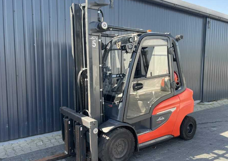 Linde H35T-01 - LPG forklift: picture 1 Linde H35T-01 - LPG forklift: picture 1