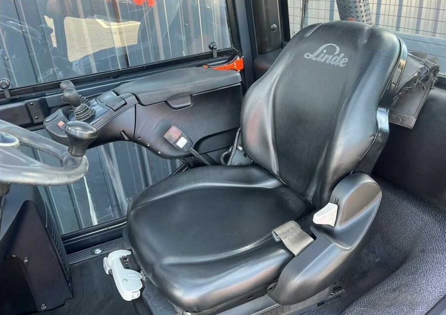 Linde H35T-02 - LPG forklift: picture 4 Linde H35T-02 - LPG forklift: picture 4
