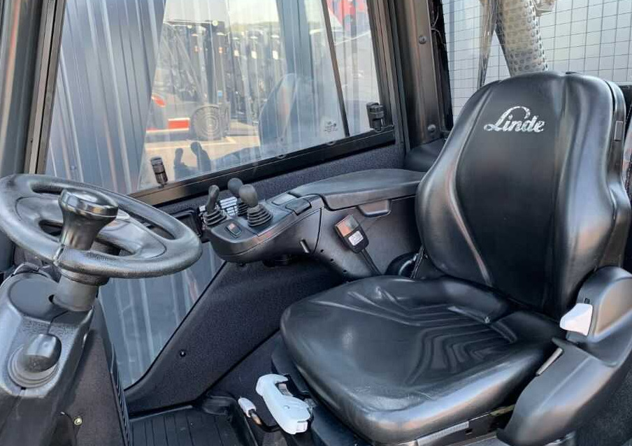 Linde H40T-02 - LPG forklift: picture 1 Linde H40T-02 - LPG forklift: picture 1
