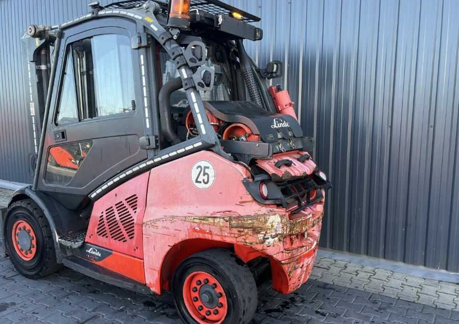 Linde H45T-02 - LPG forklift: picture 3 Linde H45T-02 - LPG forklift: picture 3