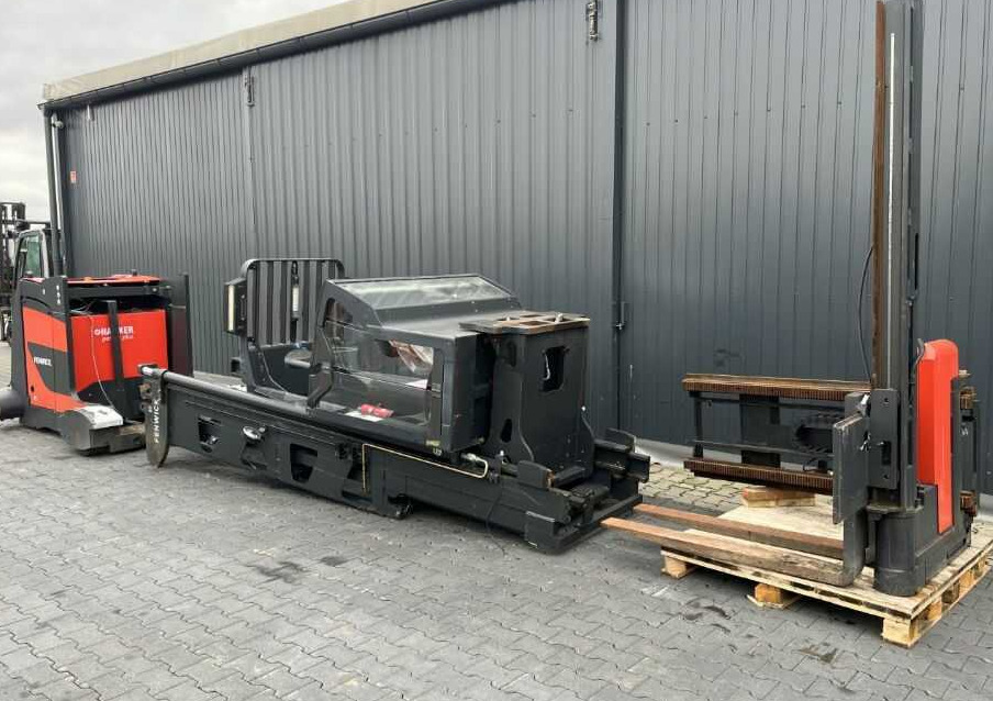 Linde K - Order picker: picture 3 Linde K - Order picker: picture 3