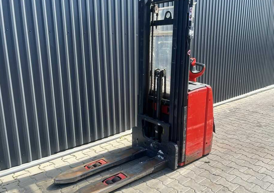 Linde L14 - Stacker: picture 1 Linde L14 - Stacker: picture 1