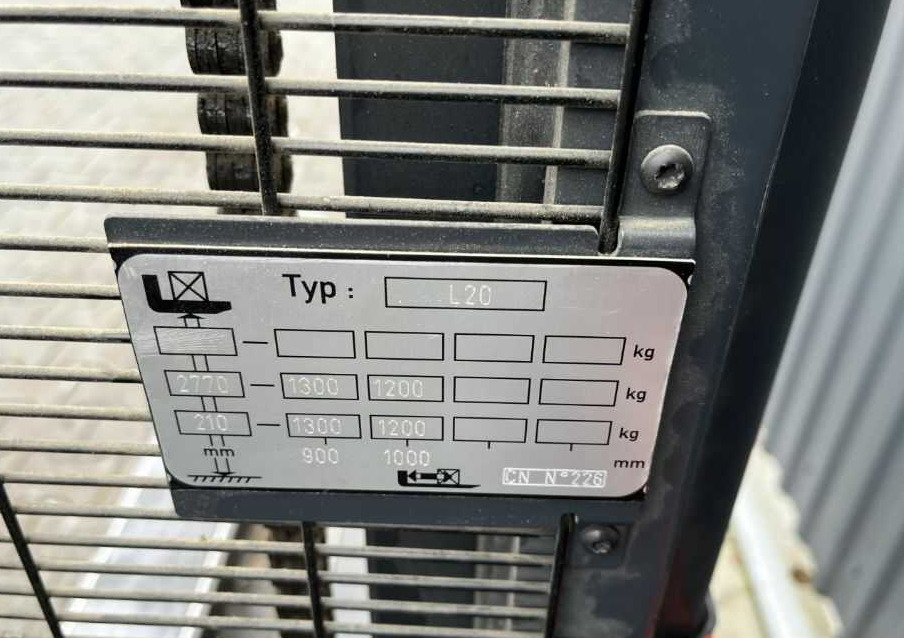 Linde L20 - Stacker: picture 5 Linde L20 - Stacker: picture 5