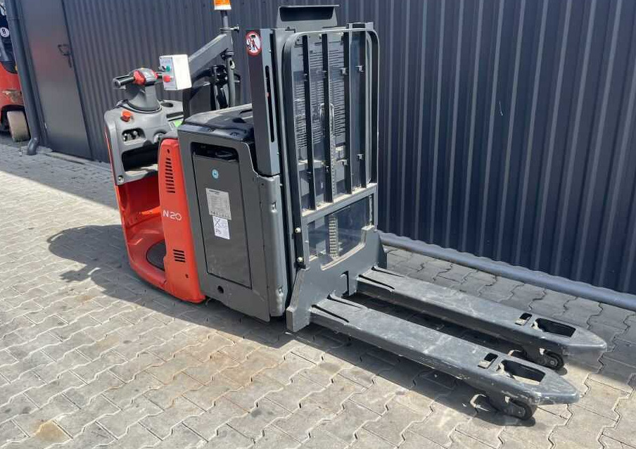 Linde N20Li - Order picker: picture 3 Linde N20Li - Order picker: picture 3