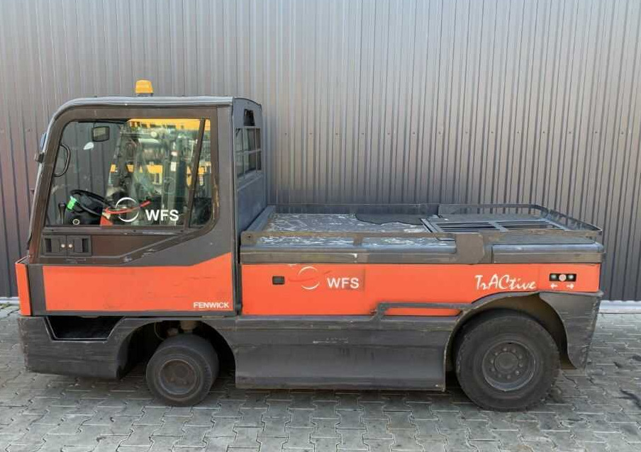 Linde P250 - Tow tractor: picture 2 Linde P250 - Tow tractor: picture 2