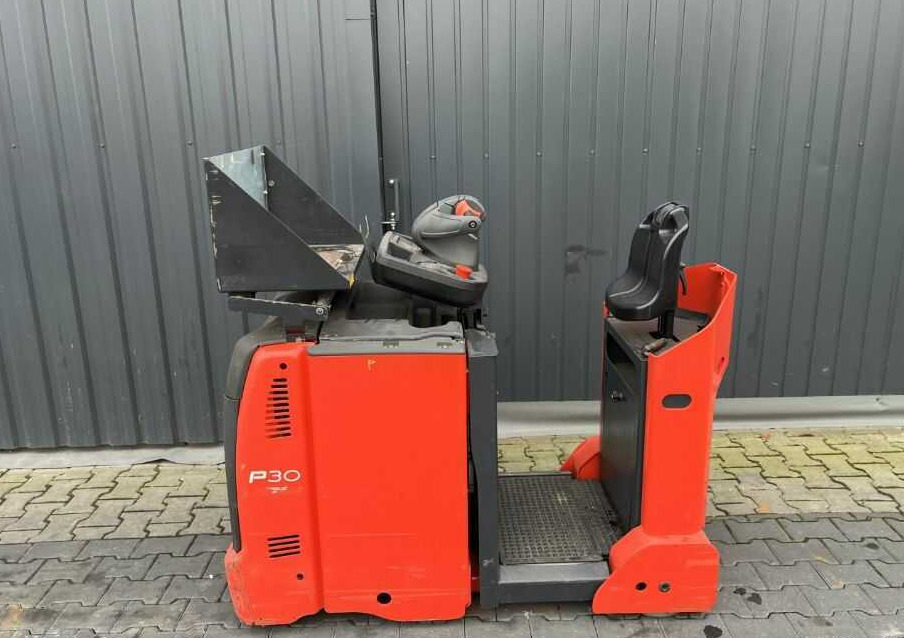 Linde P30C - Tow tractor: picture 2 Linde P30C - Tow tractor: picture 2