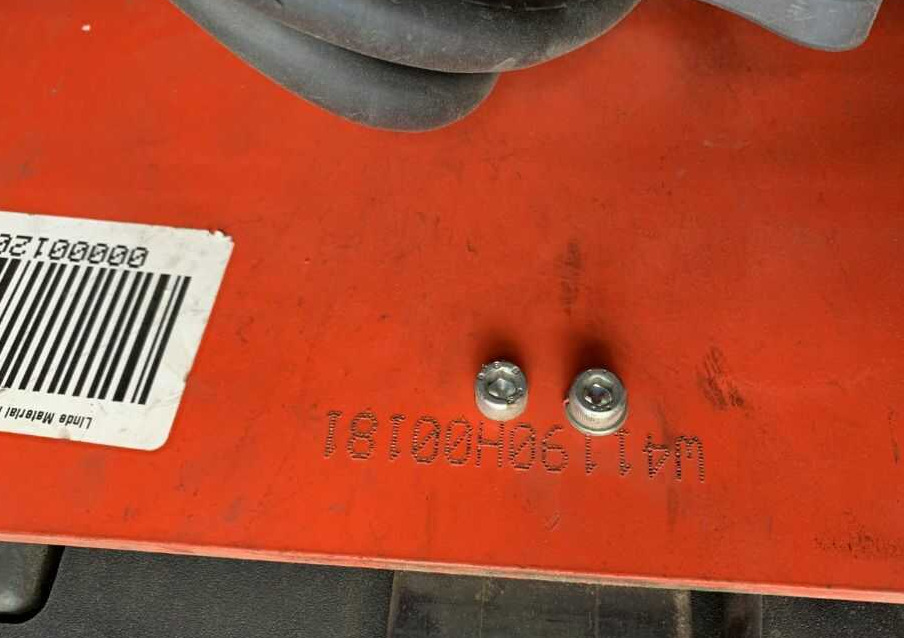 Linde P30C - Tow tractor: picture 4 Linde P30C - Tow tractor: picture 4