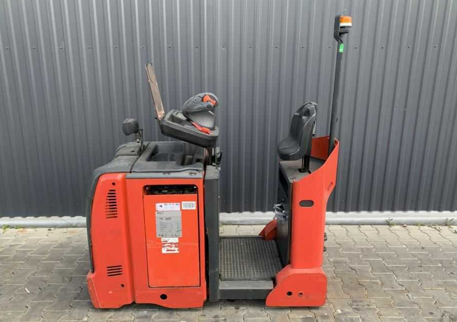 Linde P30C - Tow tractor: picture 2 Linde P30C - Tow tractor: picture 2