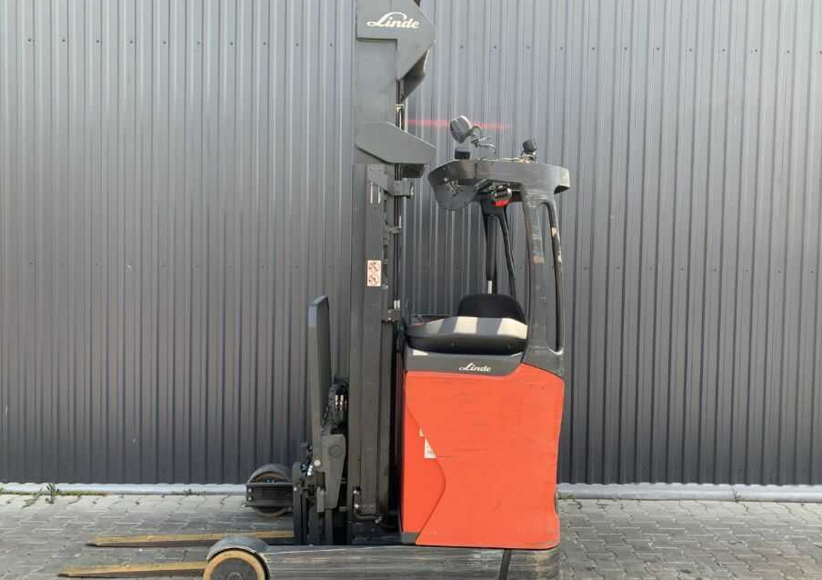 Linde R14-01 - Reach truck: picture 2 Linde R14-01 - Reach truck: picture 2