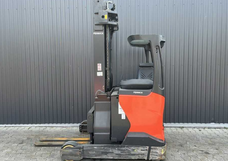 Linde R16HD-01 - Reach truck: picture 2 Linde R16HD-01 - Reach truck: picture 2