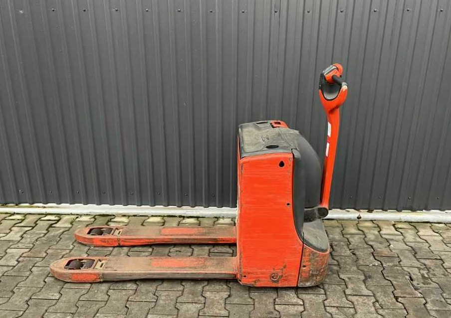 Linde T18 - Pallet truck: picture 2 Linde T18 - Pallet truck: picture 2