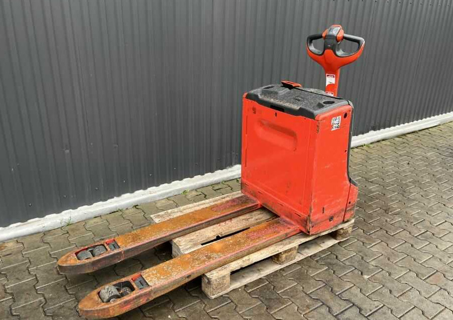 Linde T18 - Pallet truck: picture 1 Linde T18 - Pallet truck: picture 1
