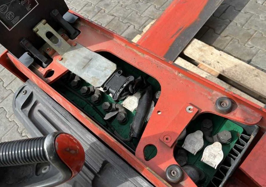 Linde T20 - Pallet truck: picture 5 Linde T20 - Pallet truck: picture 5