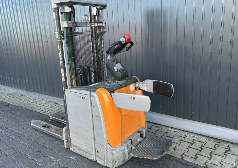 Still EXV-SF16 - Stacker: picture 3 Still EXV-SF16 - Stacker: picture 3