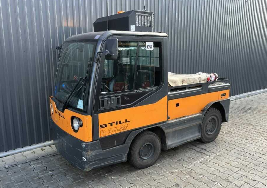 Still R07-25 - Tow tractor: picture 1 Still R07-25 - Tow tractor: picture 1