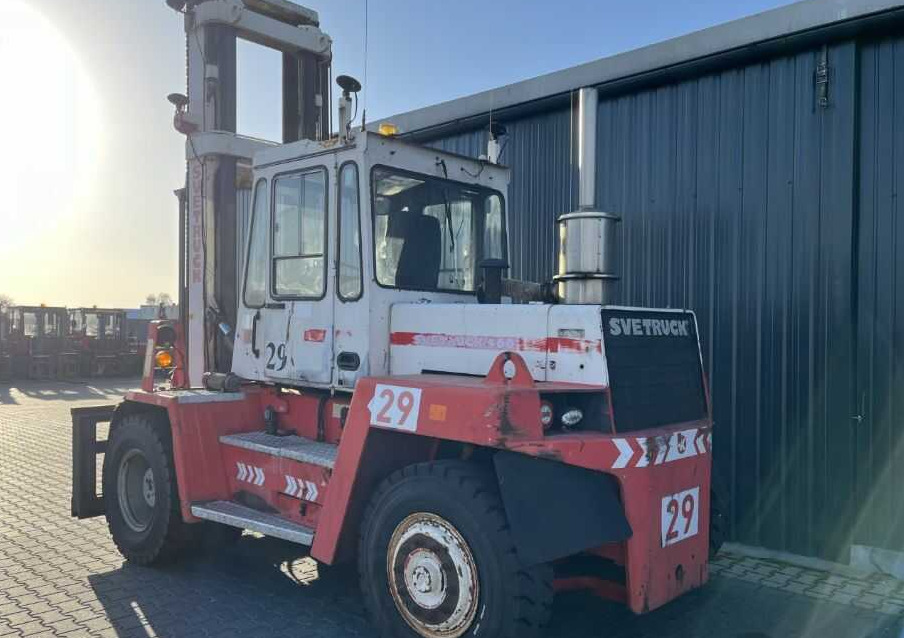 Svetruck 960-28 - Diesel forklift: picture 4 Svetruck 960-28 - Diesel forklift: picture 4
