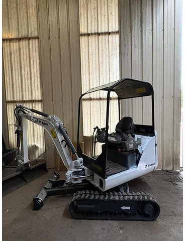 Bobcat E14 - Mini excavator: picture 2 Bobcat E14 - Mini excavator: picture 2