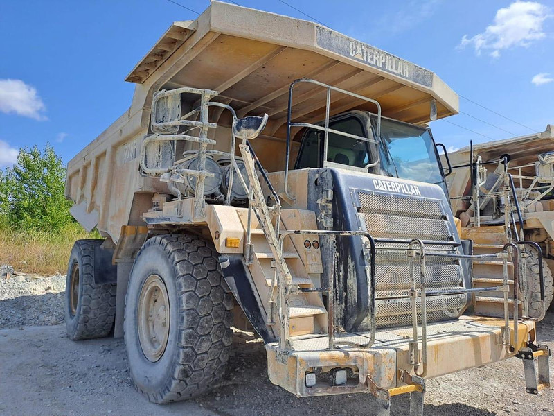 Caterpillar 775F - Dumper: picture 2 Caterpillar 775F - Dumper: picture 2