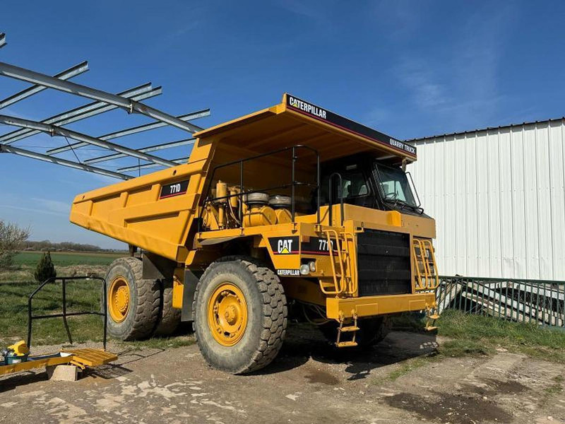 Caterpillar - Dumper: picture 2 Caterpillar - Dumper: picture 2