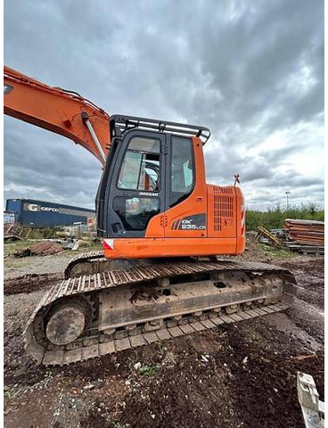 Doosan DX235LCR - - Excavator: picture 3 Doosan DX235LCR - - Excavator: picture 3