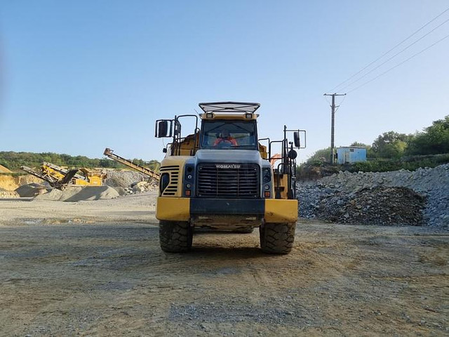 Komatsu - Dumper: picture 2 Komatsu - Dumper: picture 2