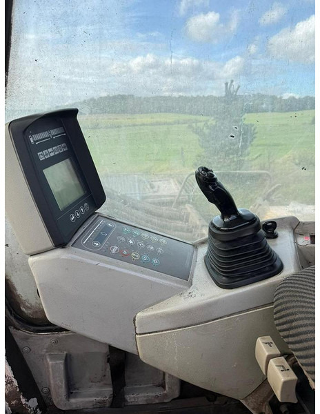 Crawler excavator Liebherr R934B EW: picture 6