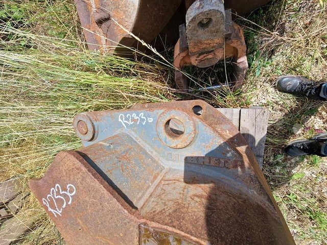 Liebherr SWA33 - Excavator bucket: picture 3 Liebherr SWA33 - Excavator bucket: picture 3