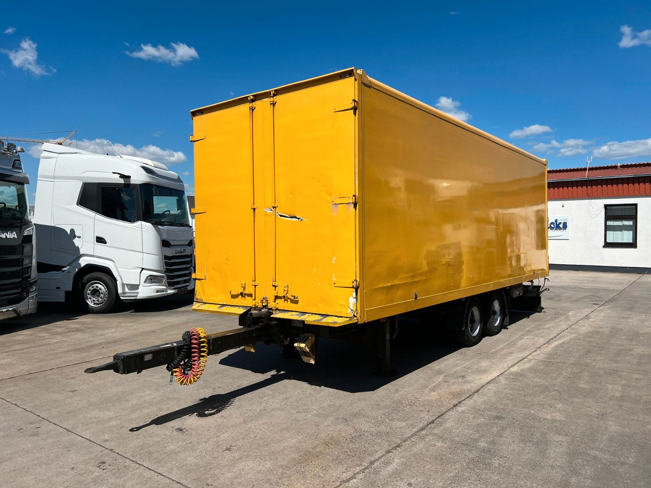 Closed box trailer Spier ZGL255 * KOFFER * LUFT * BPW * DURCHLADER: picture 1
